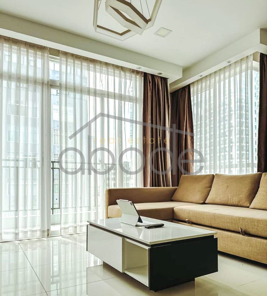 Luxury 2-bedroom apartment with rooftop swimming pool for rent Bassac Lane