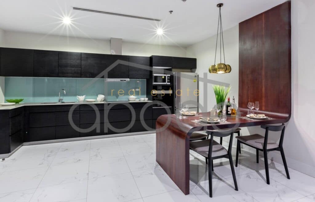 Luxury apartment for rent Daun Penh central Phnom Penh