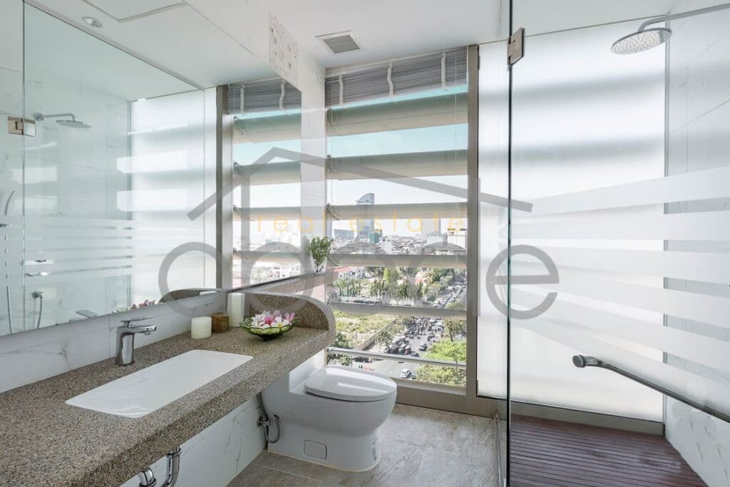 Luxury apartment for rent Daun Penh central Phnom Penh