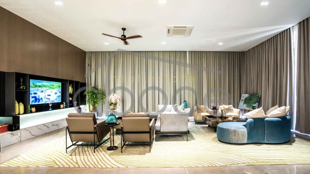 Luxury villa for sale Kampong Som