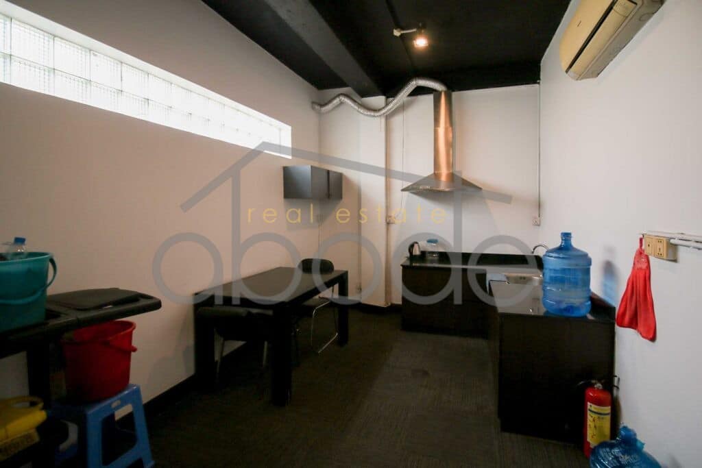 Residential commercial building for sale central Phnom Penh