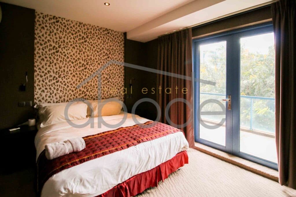 Residential commercial building for sale central Phnom Penh
