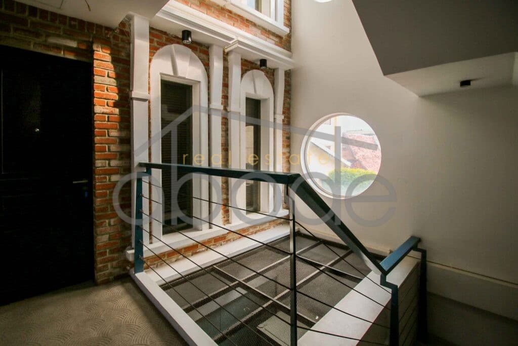 Residential commercial building for sale central Phnom Penh