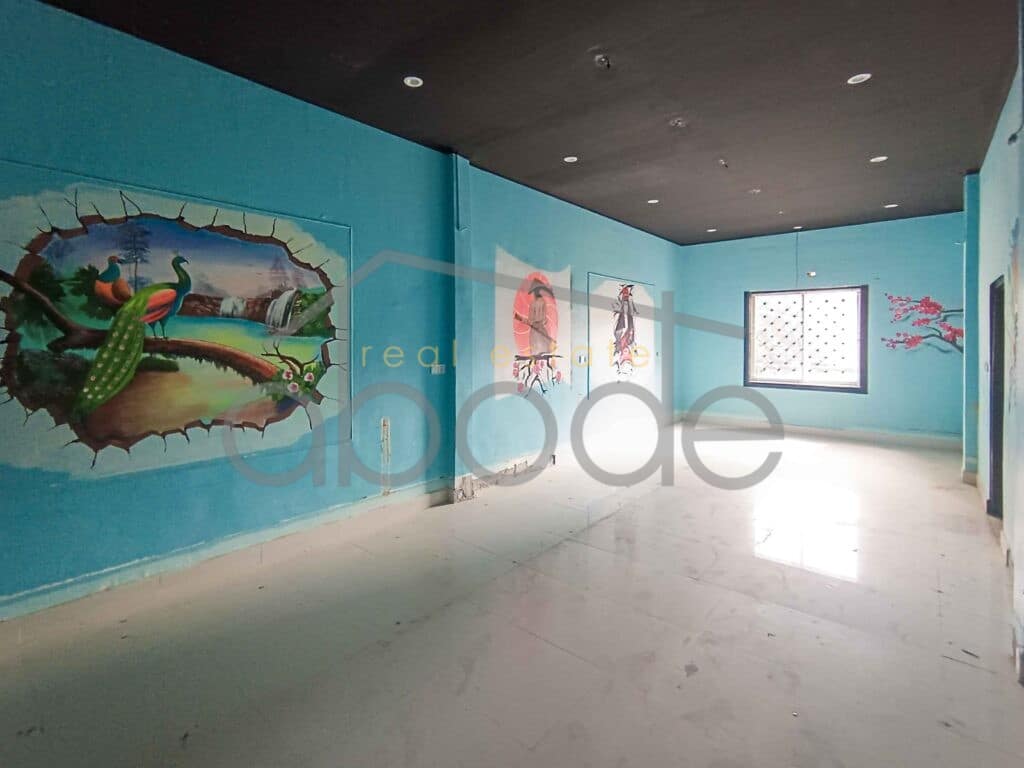 Villa commercial building for rent Boeung Prolit