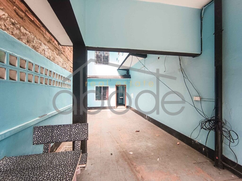 Villa commercial building for rent Boeung Prolit