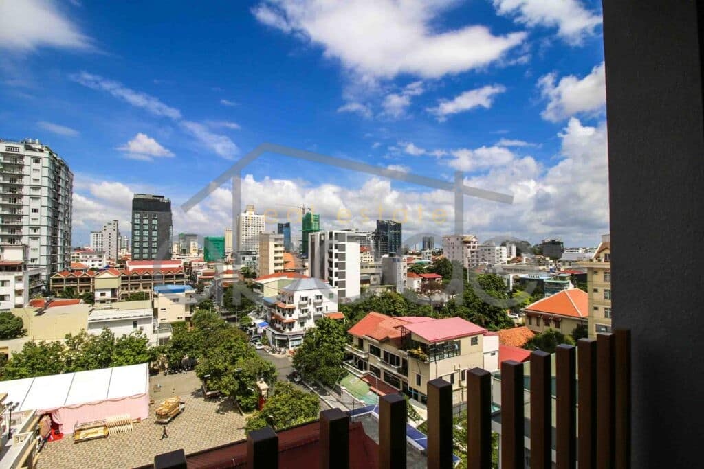2 bedroom apartment for rent Chaktomukh BKK 1