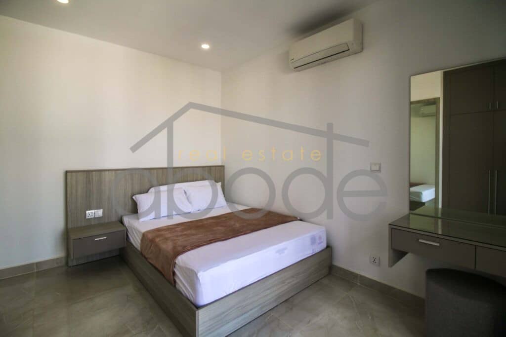2 bedroom apartment for rent Chaktomukh BKK 1