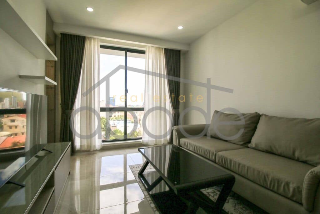 2 bedroom apartment for rent Chaktomukh BKK 1