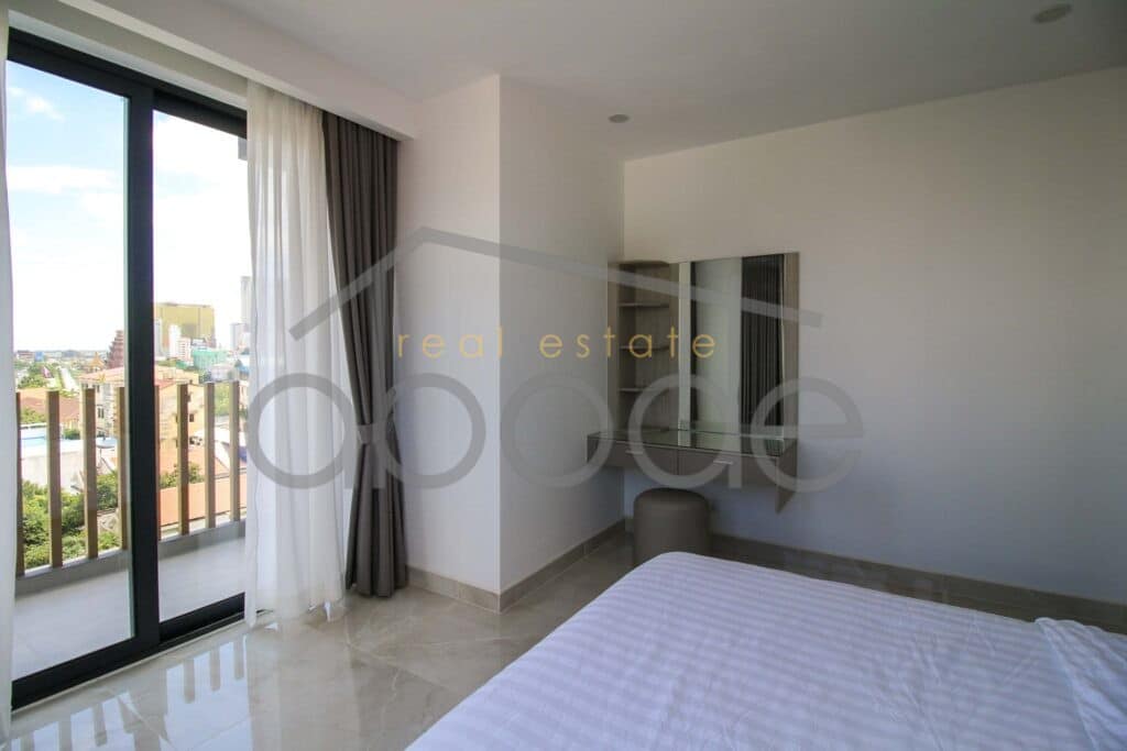 2 bedroom apartment for rent Chaktomukh BKK 1