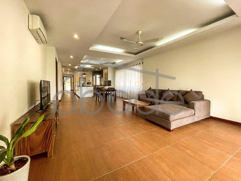 3 bedroom apartment for rent Boeung Tumpun Russian Hospital
