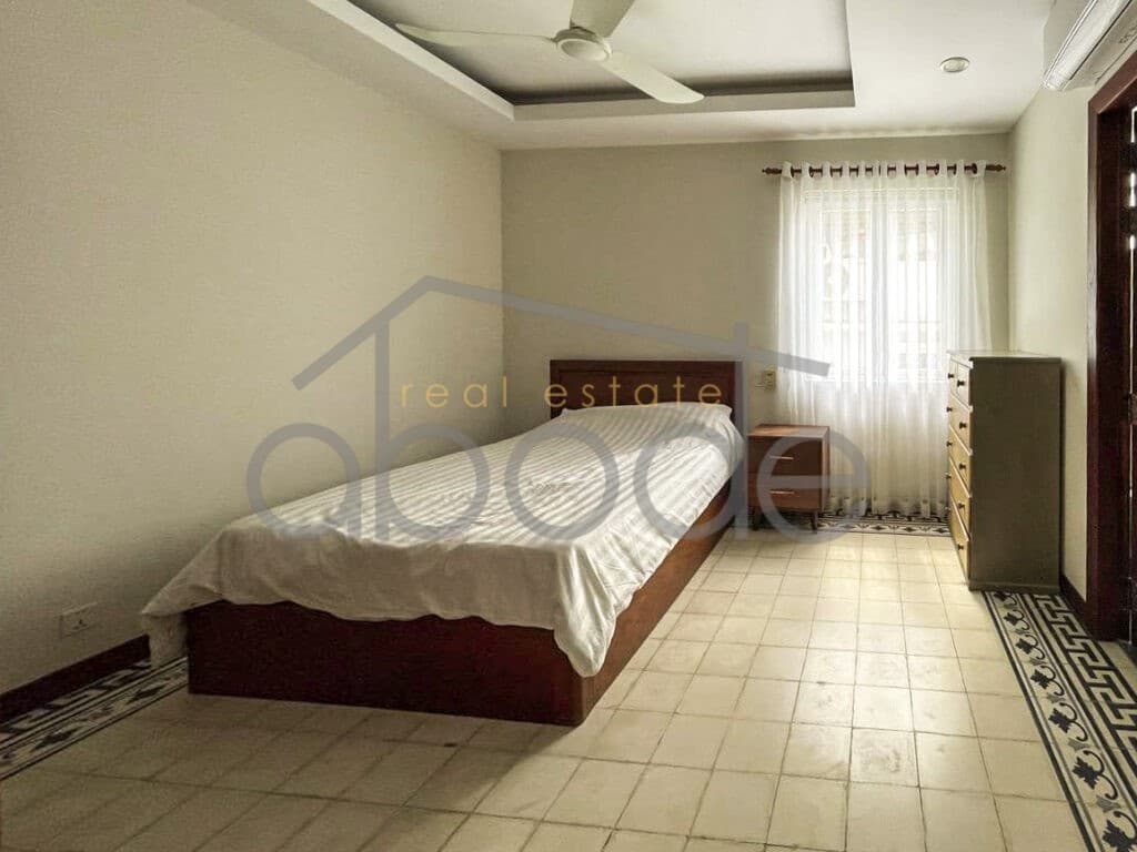 3 bedroom apartment for rent Boeung Tumpun Russian Hospital