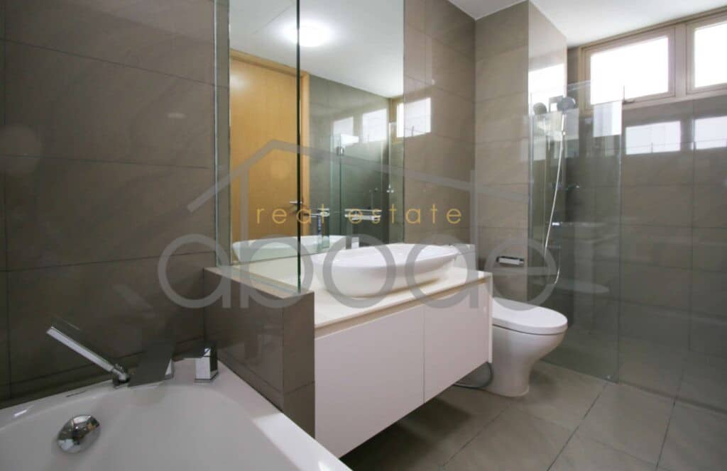 3 bedroom apartment for rent Phnom Penh Airpport Sen Sok