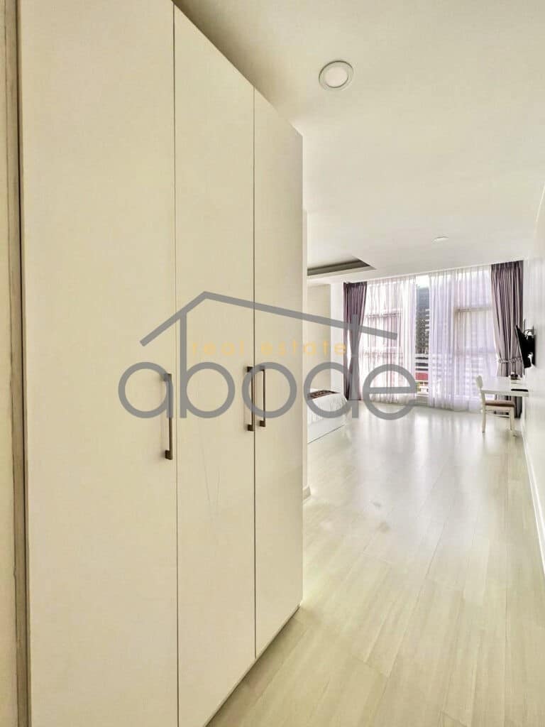 3 bedroom apartment for rent near BKK 1