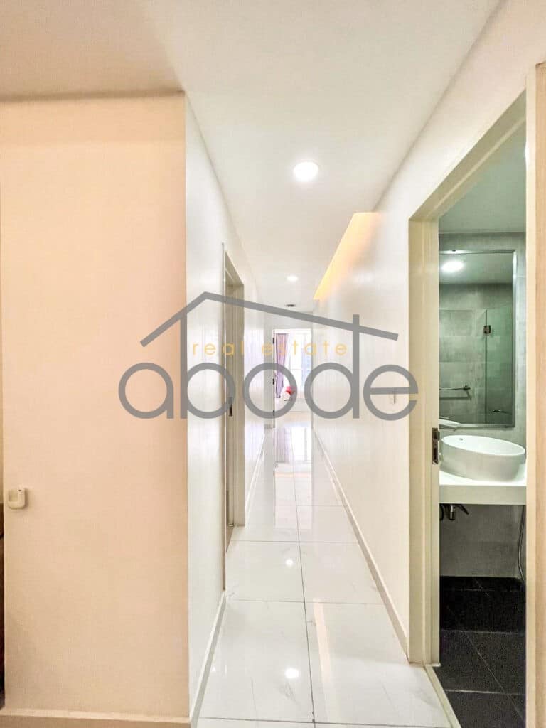 3 bedroom apartment for rent near BKK 1