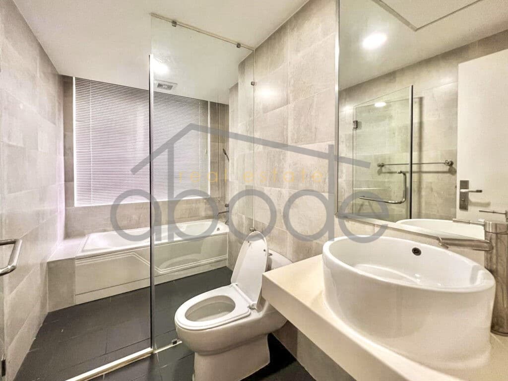 3 bedroom apartment for rent near BKK 1