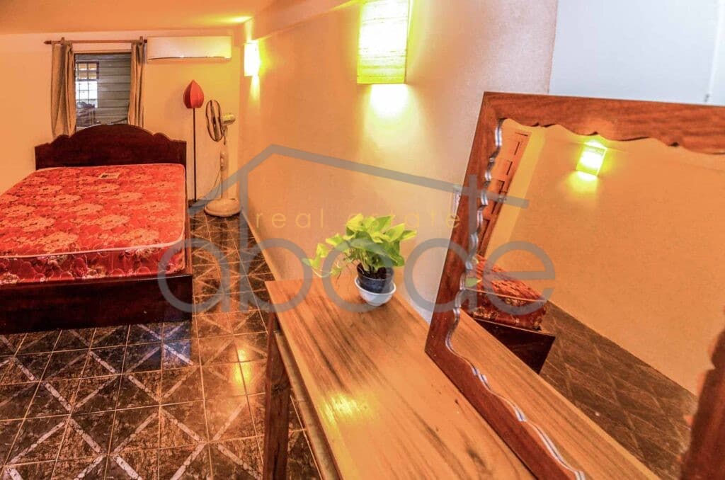 3 bedroom colonial style apartment for rent Royal Palace