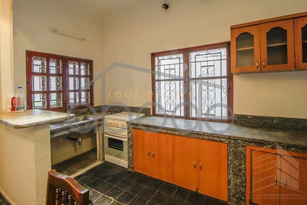 3 bedroom villa for rent Tonle Bassac