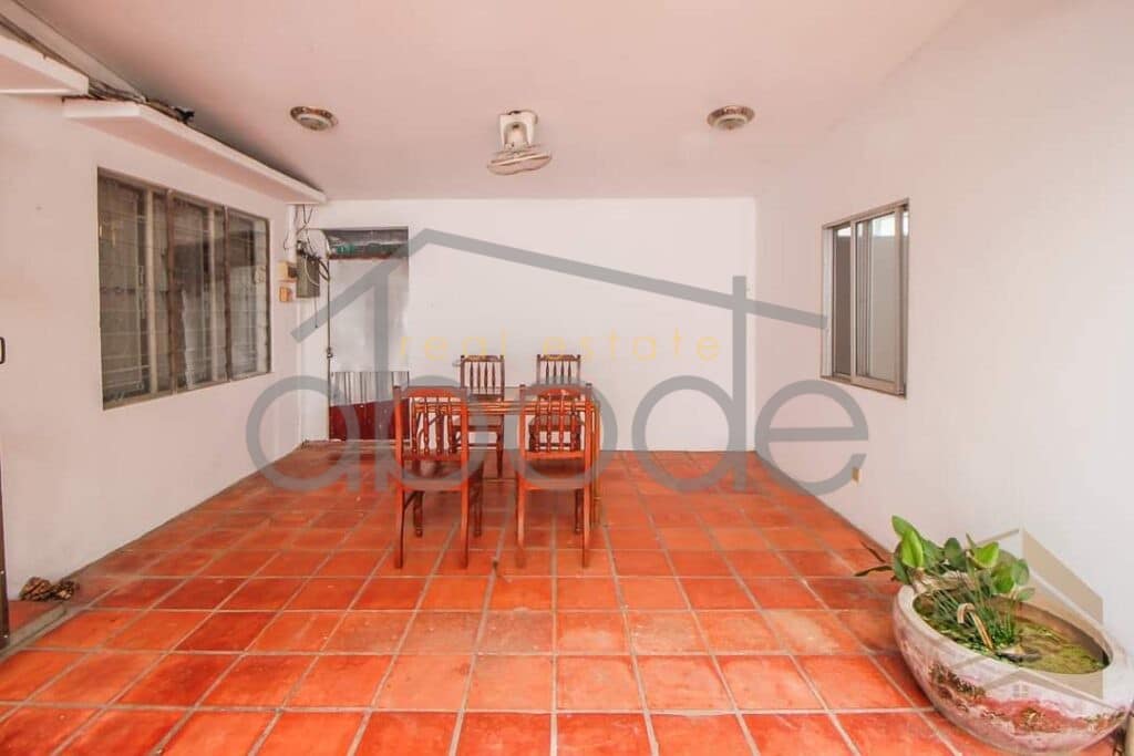 3 bedroom villa for rent Tonle Bassac