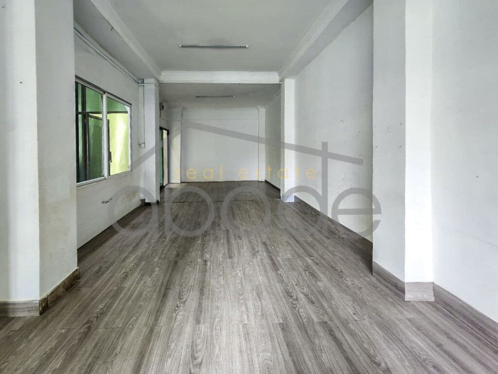 8 bedroom villa for rent Tonle Bassac near BKK 1