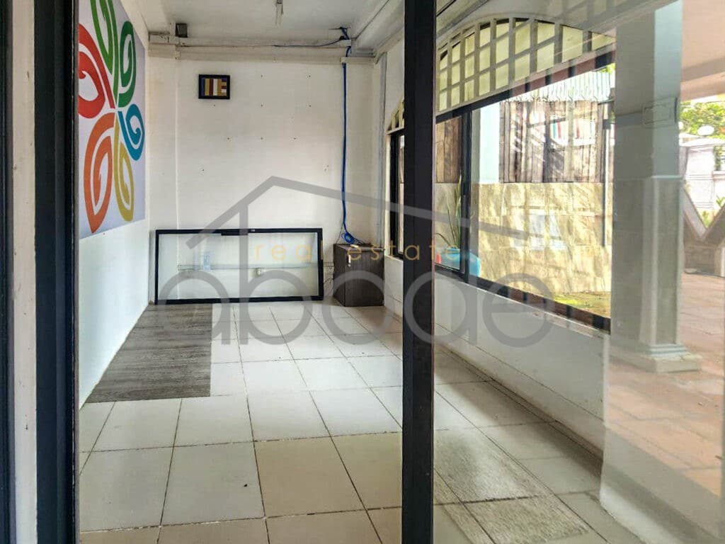 8 bedroom villa for rent Tonle Bassac near BKK 1