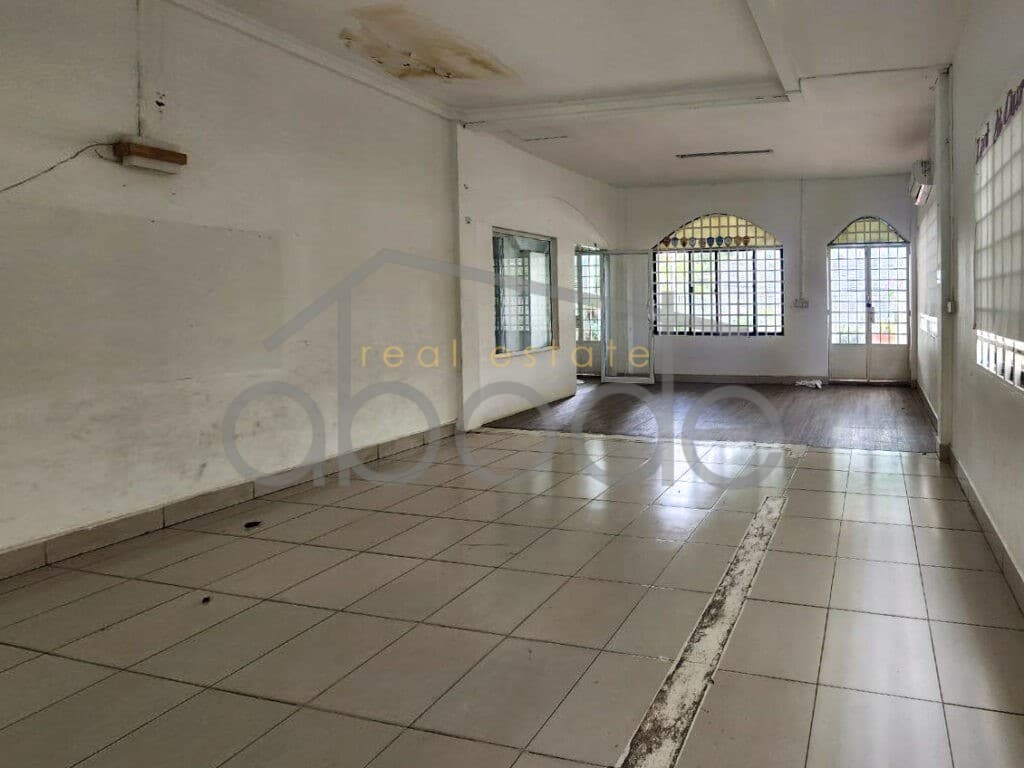 8 bedroom villa for rent Tonle Bassac near BKK 1
