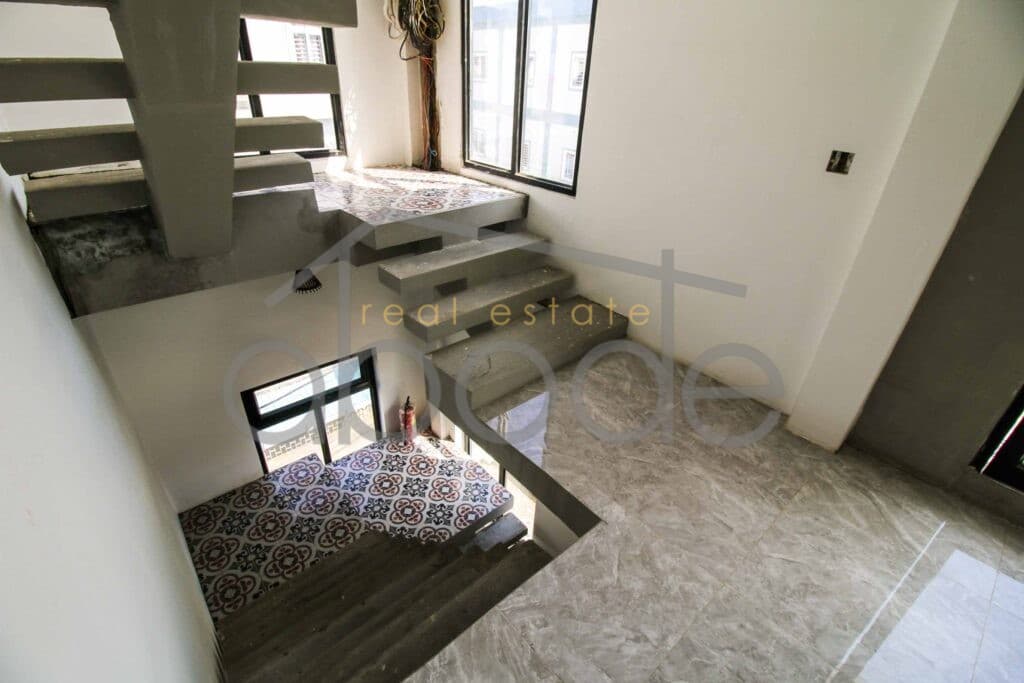 Large villa for sale Porsenchey Phnom Penh Airport