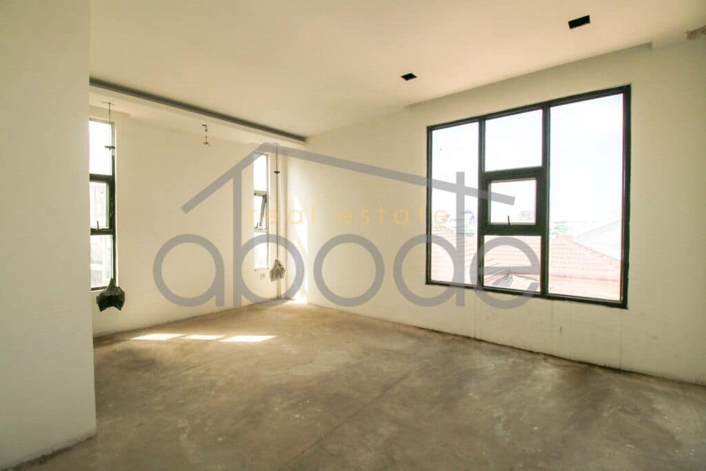 Large villa for sale Porsenchey Phnom Penh Airport