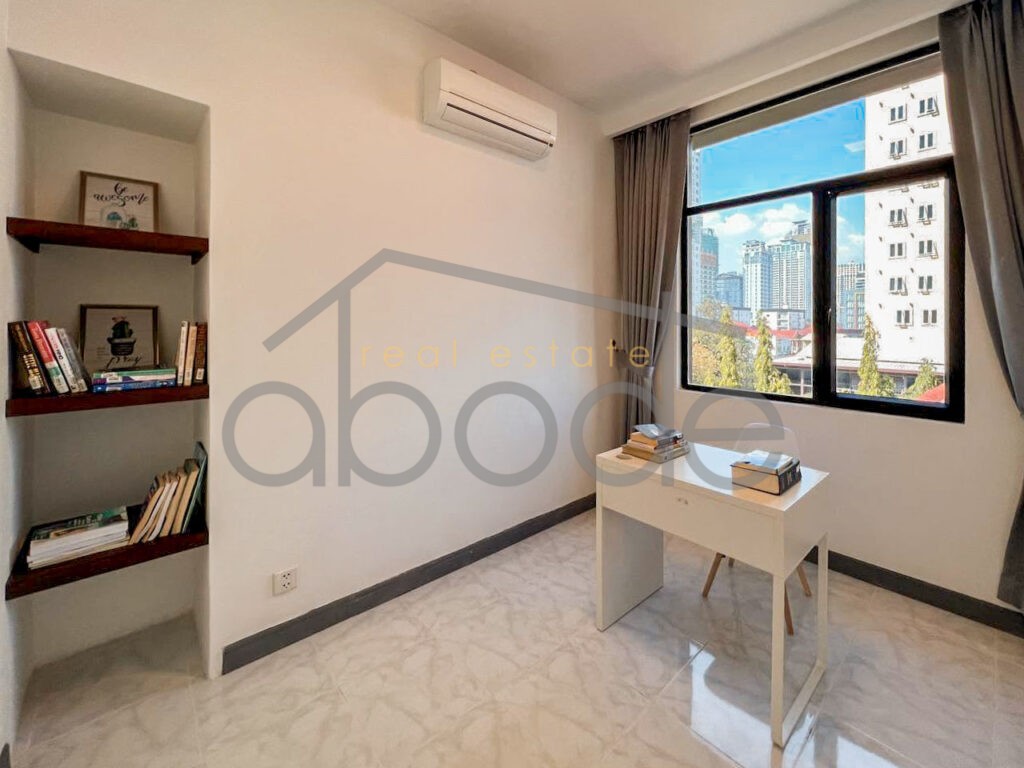 Luxury 2 bedroom apartment for rent BKK 1