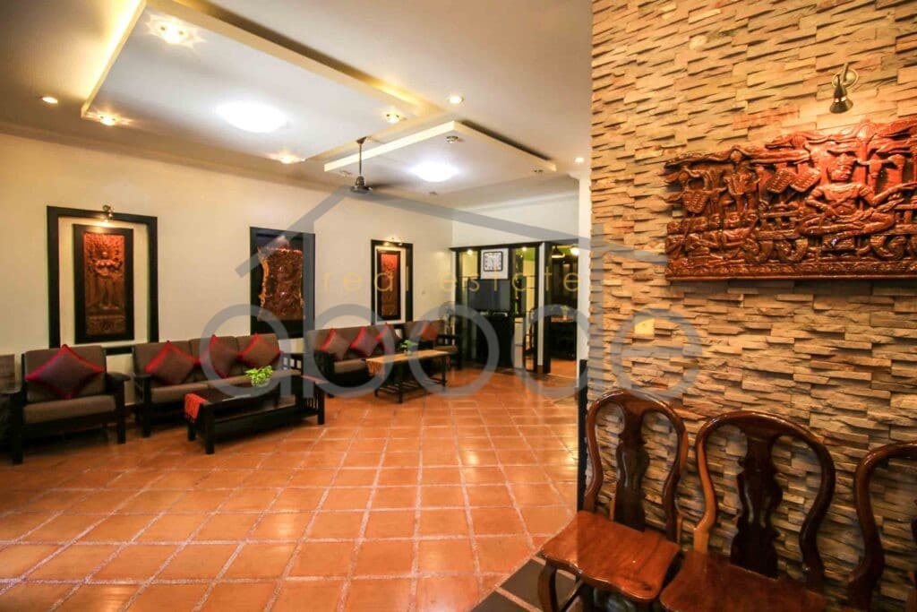 Villa for rent Rose Gardens Tonle Bassac