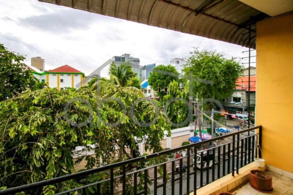 renovated 1-bedroom duplex apartment for sale Royal Palace Daun Penh
