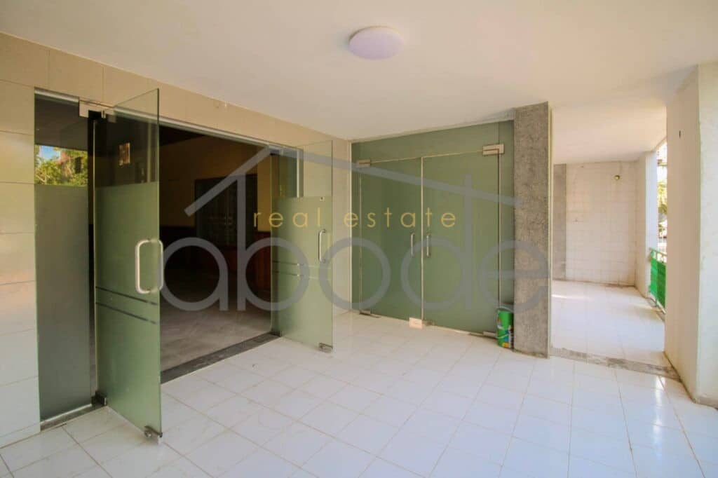 villa for rent russian market