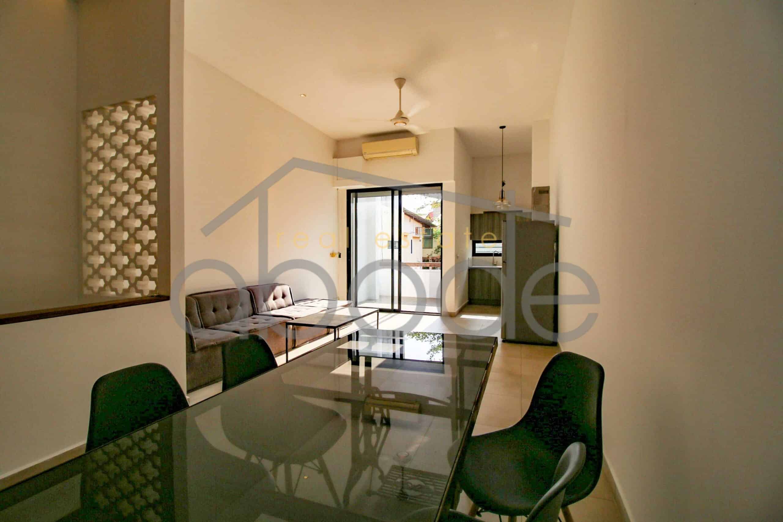 Excellent security 2-bedroom duplex apartment for rent Royal Palace | Daun Penh
