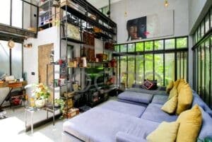 Stunning inner city loft apartment villa for rent central Phnom Penh