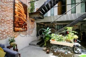 Stunning inner city loft apartment villa for rent central Phnom Penh