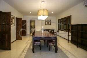 Large apartment for rent Wat Phnom central Phnom Penh