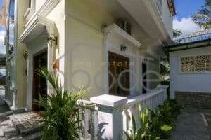 3 bedroom villa for rent Chbar Ampov