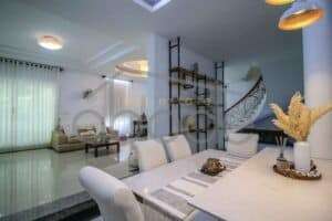 4 bedroom villa for rent Chroy Changvar