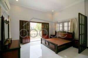 Luxury villa for rent Tonle Bassac