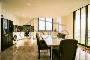 4 bedroom penthouse apartment for rent Chroy Changvar