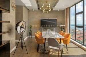 luxury apartment for rent Peninsula