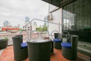 3 bedroom apartment for rent Daun Penh central Phnom Penh