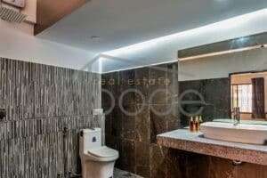 Post colonial villa for sale Tonle Bassac