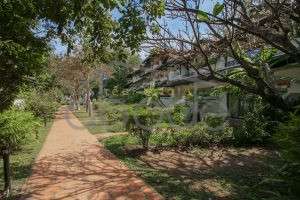 6 bedroom French villa for rent Tonle Bassac