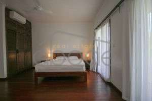 6 bedroom French villa for rent Tonle Bassac