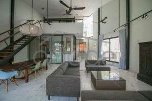 4 bedroom apartment for rent Riverside Daun Penh