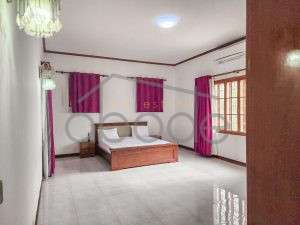 7 bedroom villa for rent swimming pool Toul Kork