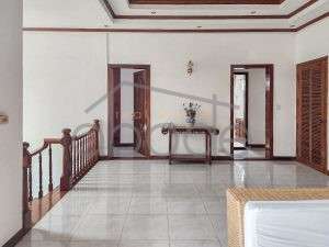 7 bedroom villa for rent swimming pool Toul Kork
