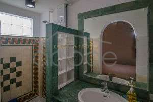 2 bedroom colonial apartment for rent Riverside Daun Penh