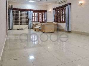 large villa swimming pool for rent Tonle Bassac