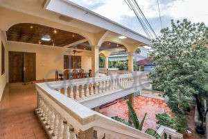large villa swimming pool for rent Tonle Bassac